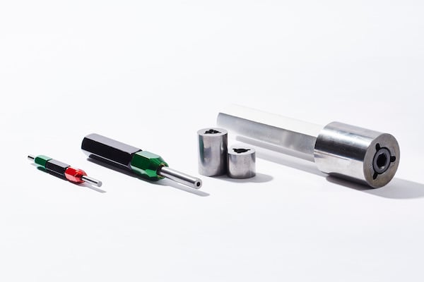 Hyperion's Custom Trilock Carbide Gages